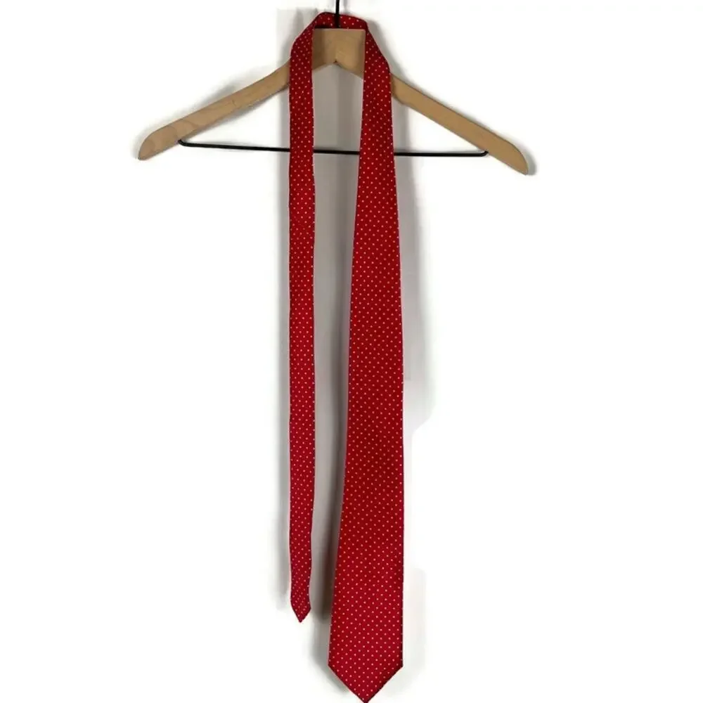 Izod crimson red